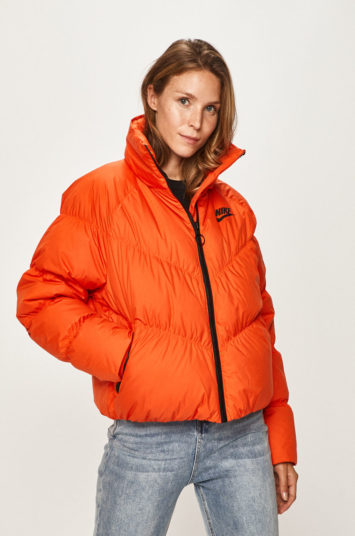 Geaca dama de iarna Nike Sportswear portocalie de puf oversize cu guler ridicat